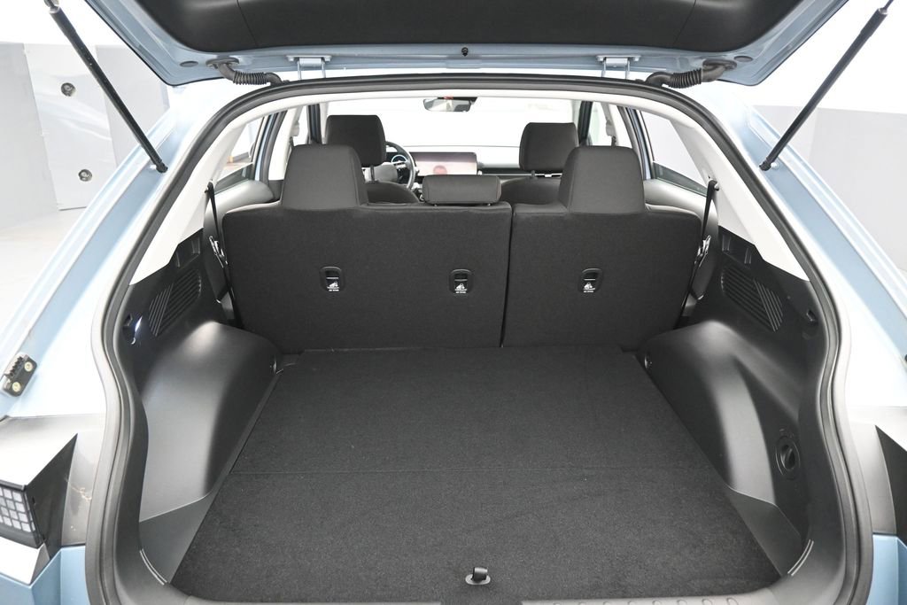 Used 2025 Hyundai Ioniq 5 SE RWD image 29