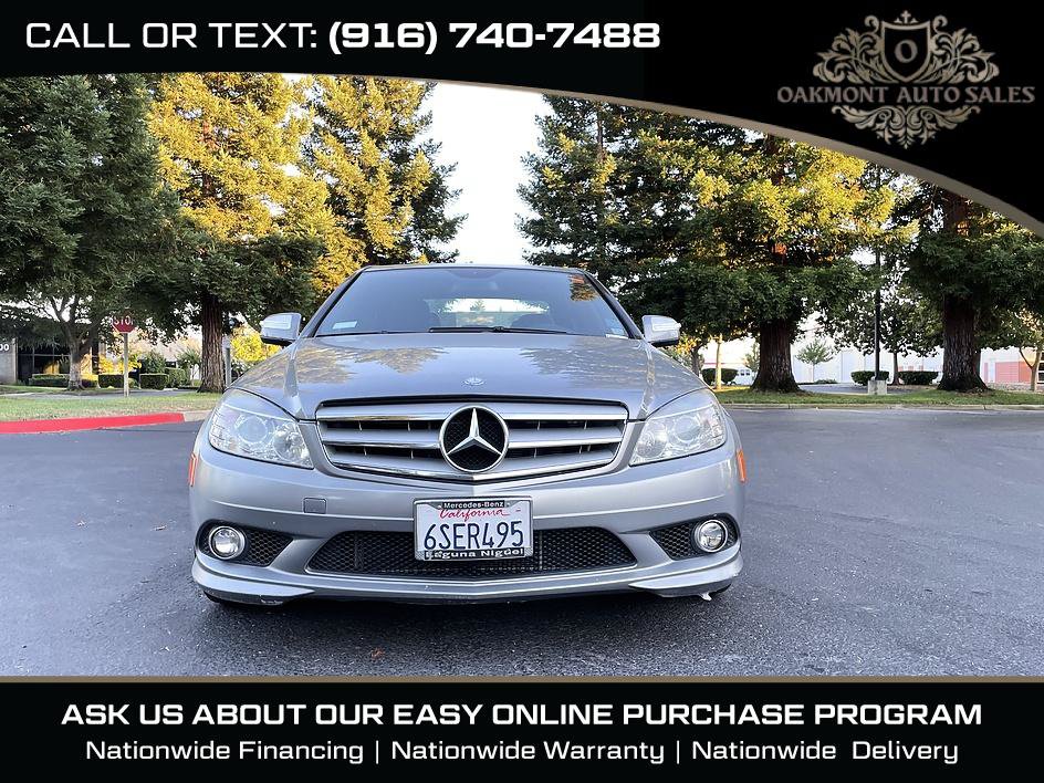 Used 2009 Mercedes-Benz C 300 Sedan image 2