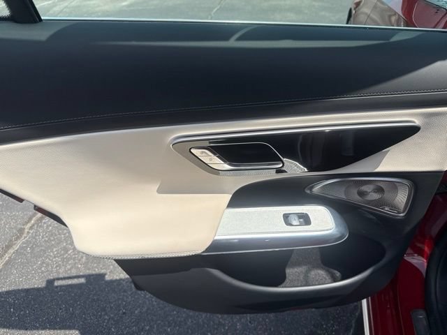 Used 2025 Mercedes-Benz E 350 Sedan image 22