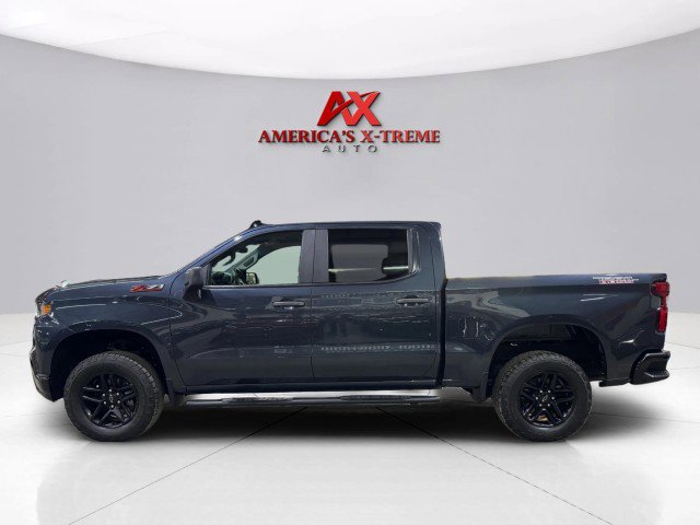 Used 2021 Chevrolet Silverado 1500 Custom Trail Boss w/ LPO, Dark Essentials Package AWD/4WD image 4