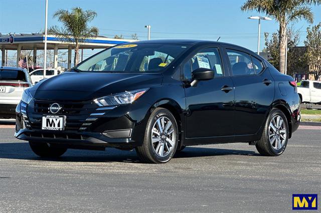 Used 2024 Nissan Versa S w/ S Plus Package image 8