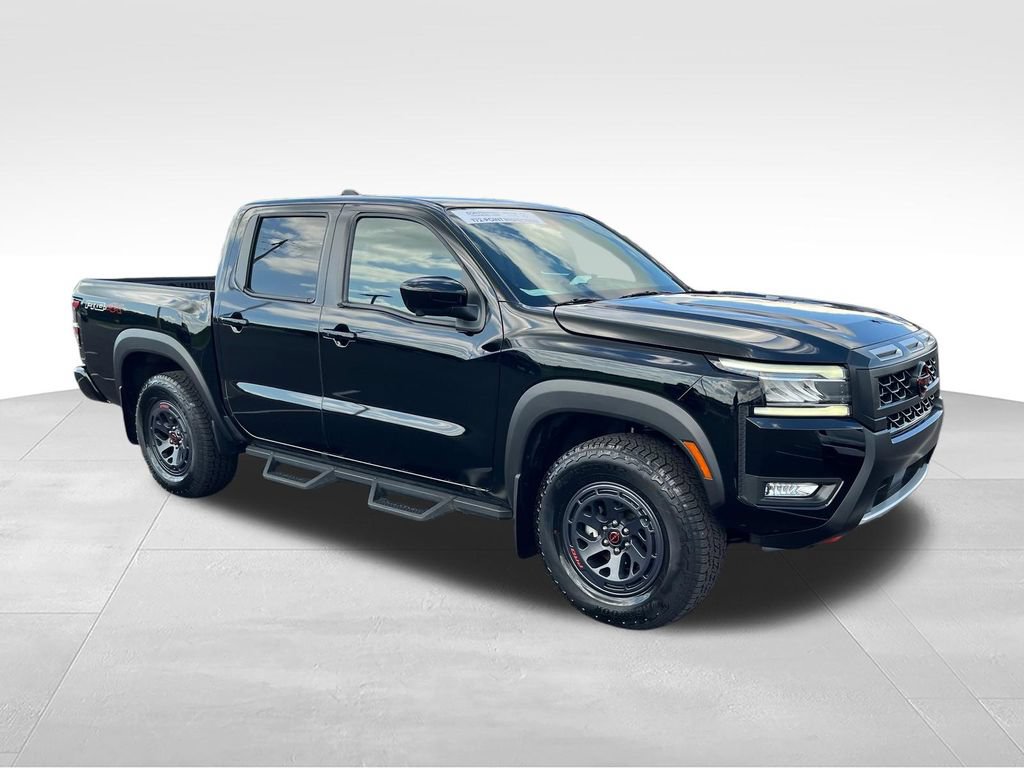 Used 2025 Nissan Frontier PRO-4X w/ Pro Convenience Package AWD/4WD image 7