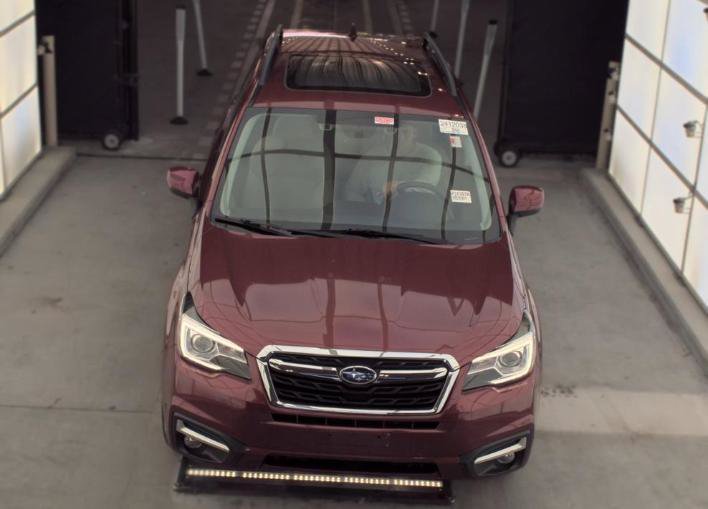 Used 2017 Subaru Forester 2.5i Limited AWD/4WD image 2