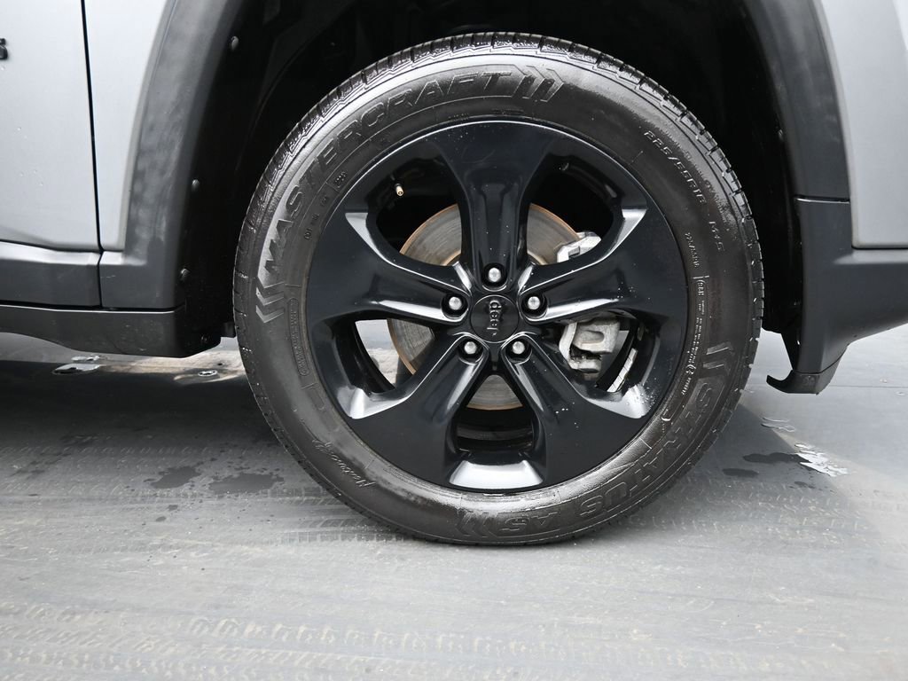 Used 2021 Jeep Compass Altitude image 10