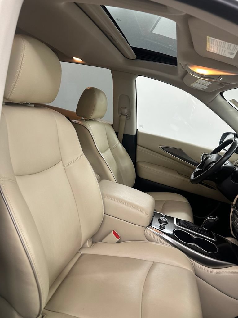 Used 2019 INFINITI QX60 Pure AWD/4WD image 38