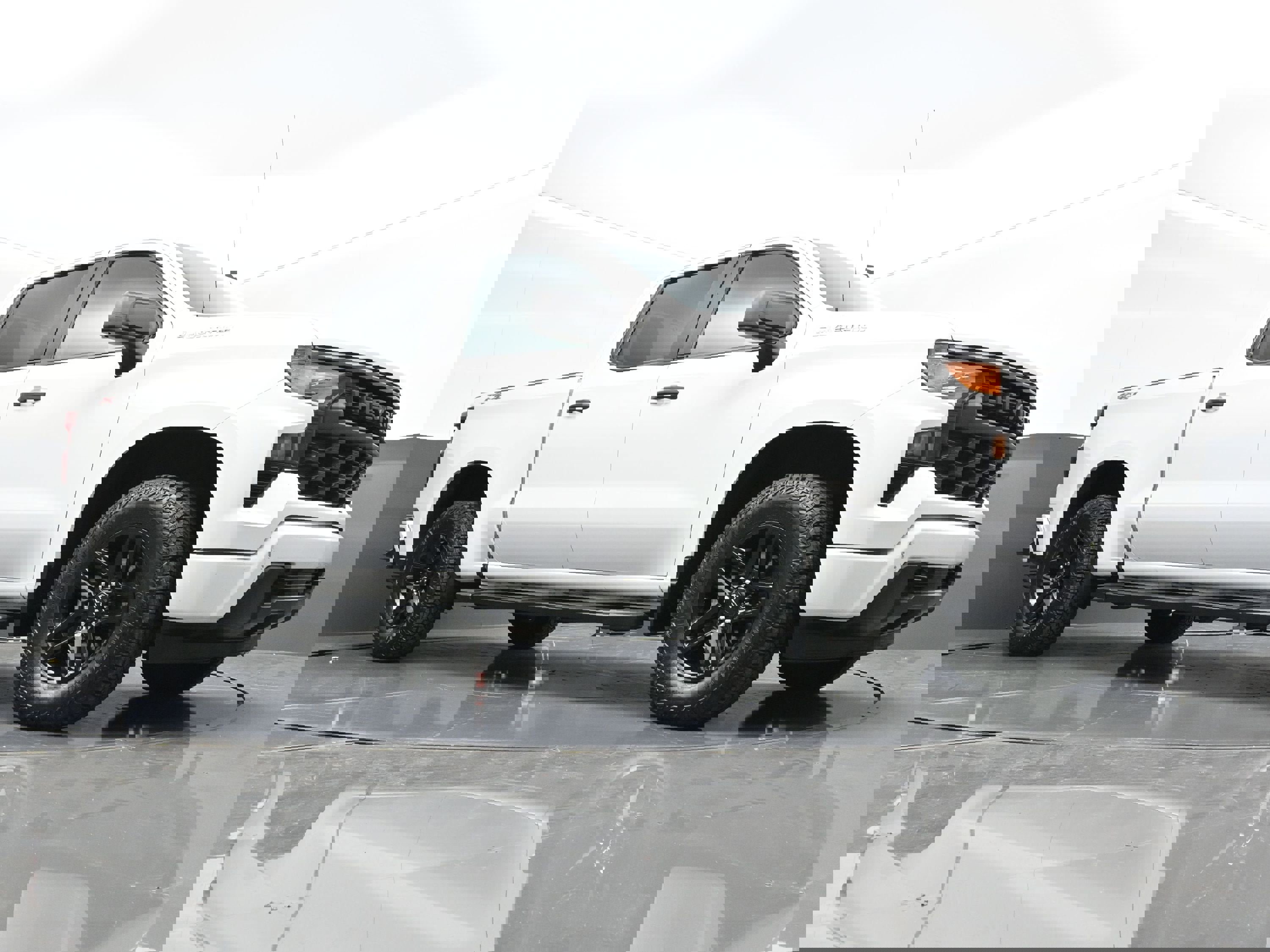Certified 2022 Chevrolet Silverado 1500 Custom image 35