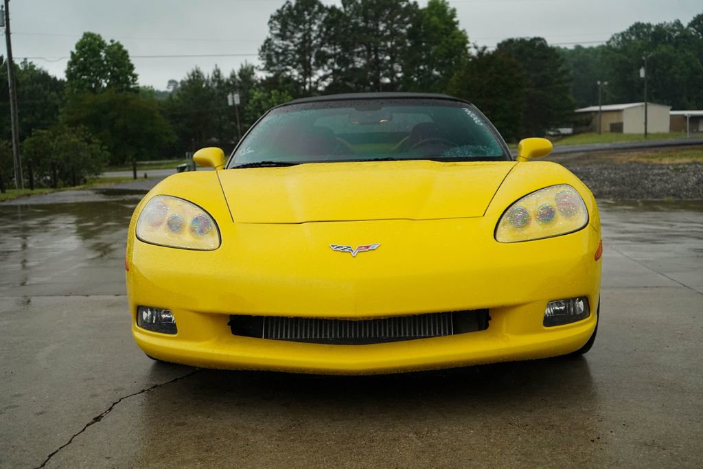 Used 2011 Chevrolet Corvette Convertible w/ Preferred Equipment Group RWD image 14