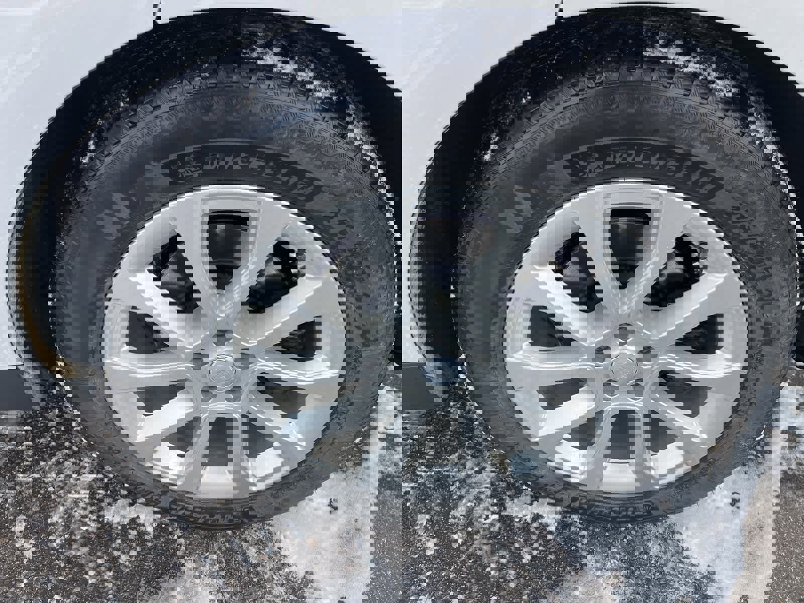 Used 2024 Land Rover Range Rover Sport SE image 10