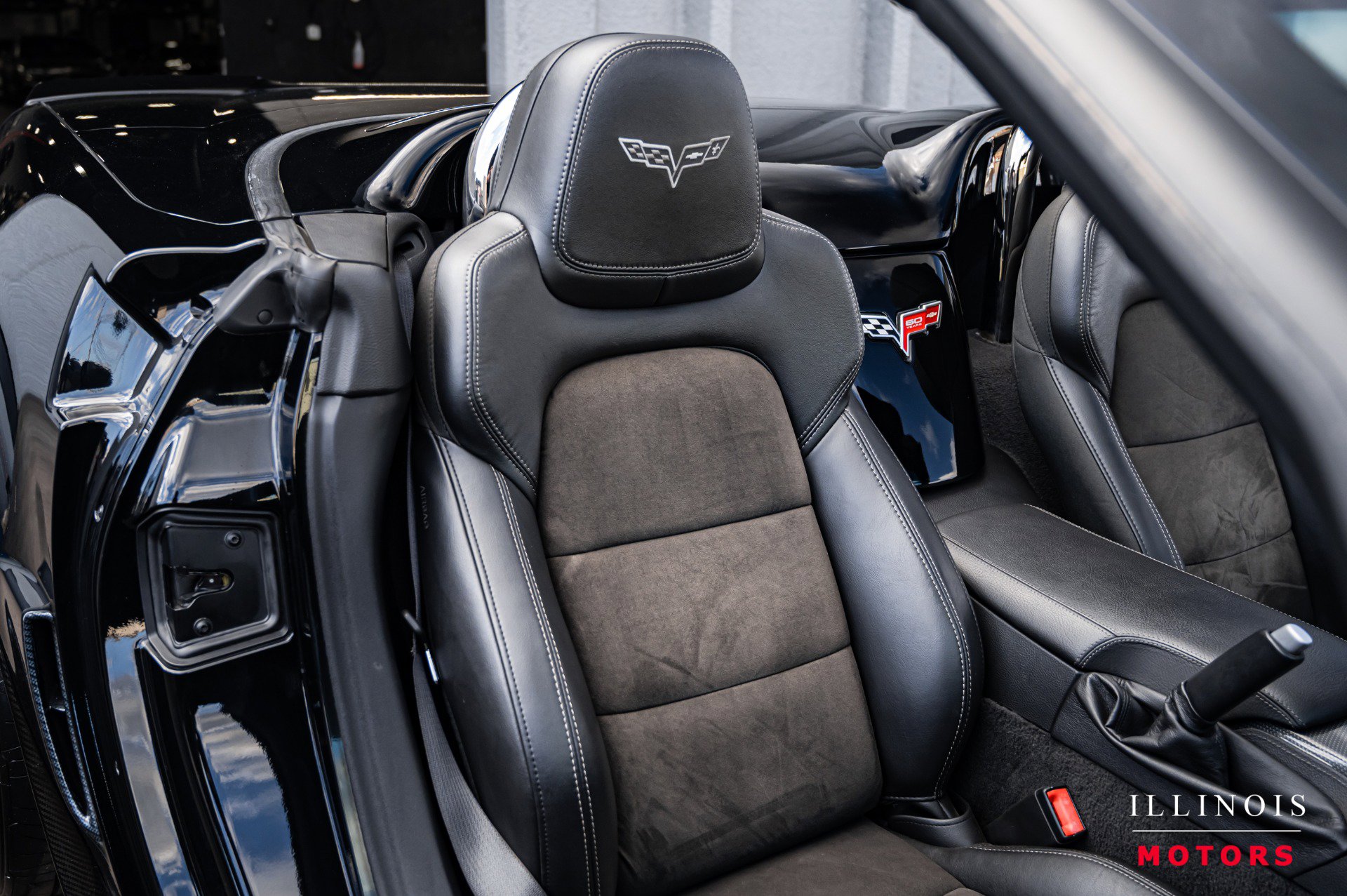 Used 2013 Chevrolet Corvette 427 w/ 1SC Preferred Equipment Group image 32