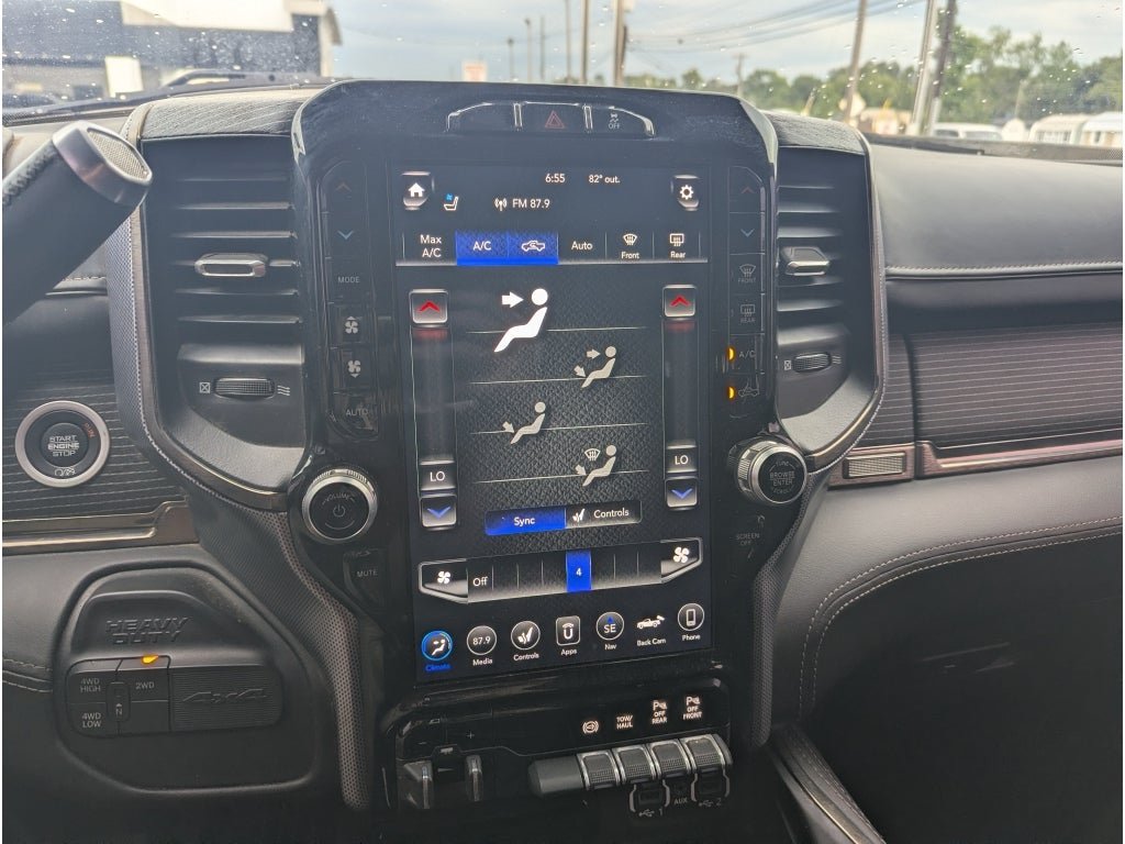 Used 2019 RAM 2500 Limited AWD/4WD image 16