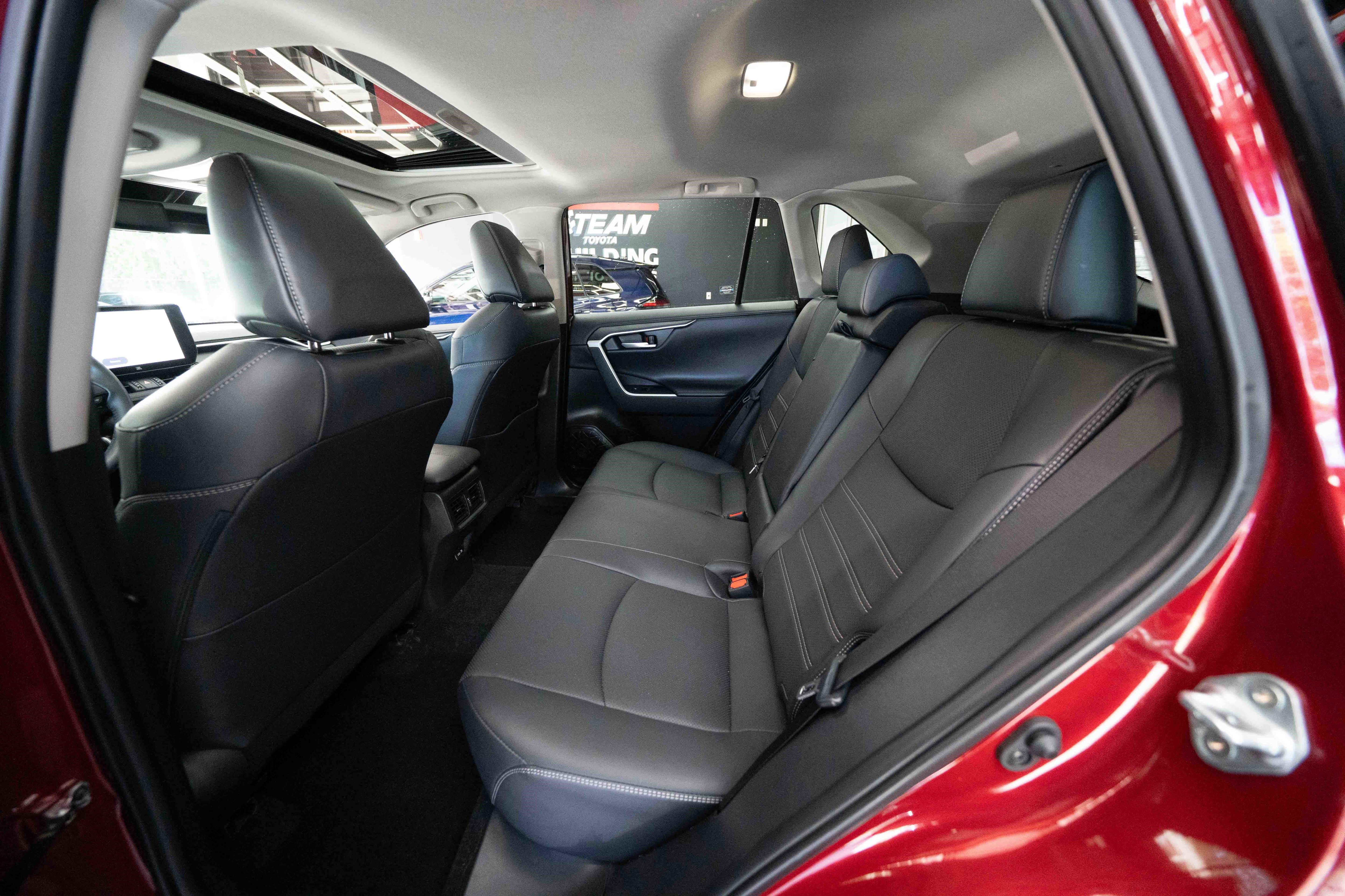 Used 2024 Toyota RAV4 Limited w/ Weather Package image 23