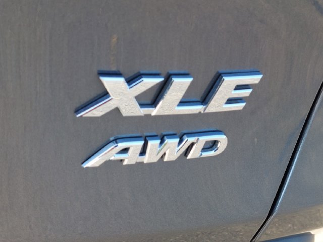Used 2025 Toyota RAV4 XLE w/ Convenience Package AWD/4WD image 47