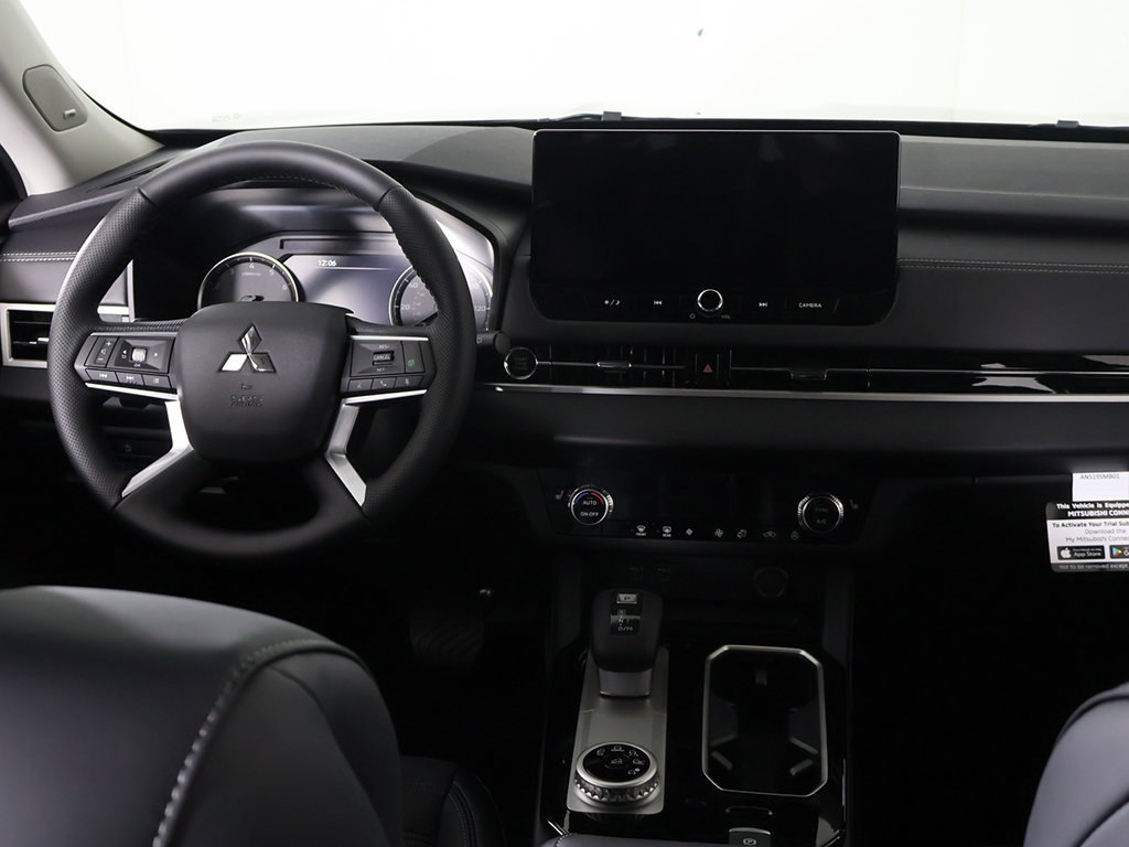 New 2026 Mitsubishi Outlander SE FWD image 35