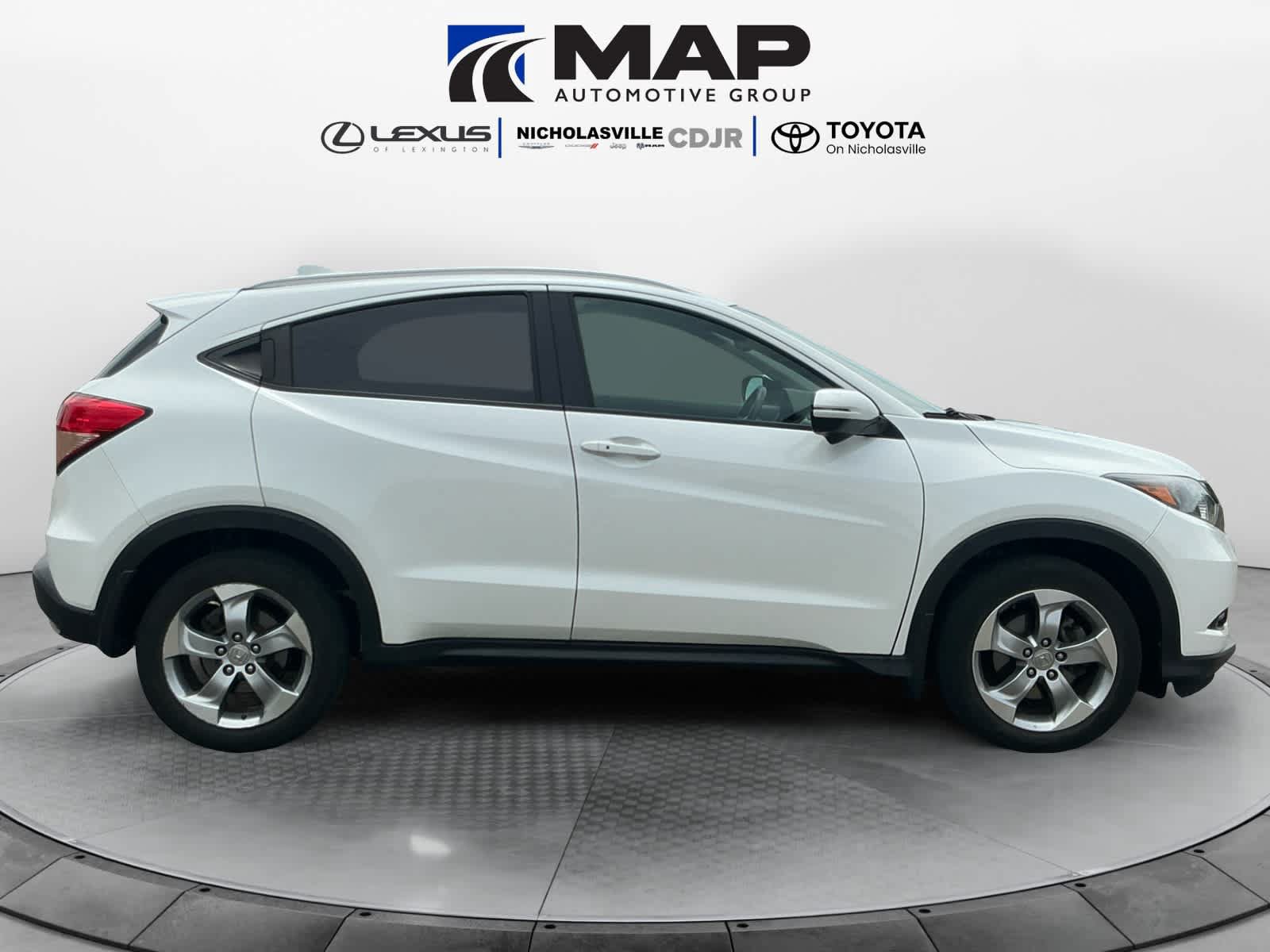 Used 2016 Honda HR-V EX-L image 6