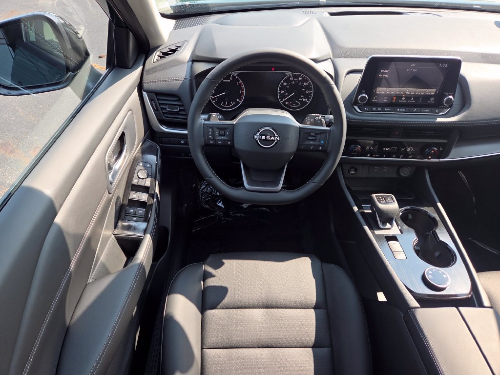 New 2026 Nissan Rogue Dark Armor AWD/4WD image 34