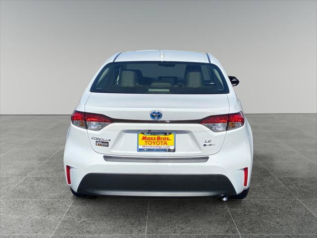Certified 2025 Toyota Corolla LE w/ LE Premium Package FWD image 4