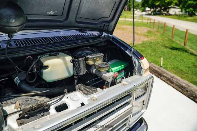 Used 1988 Chevrolet G20 RWD image 17