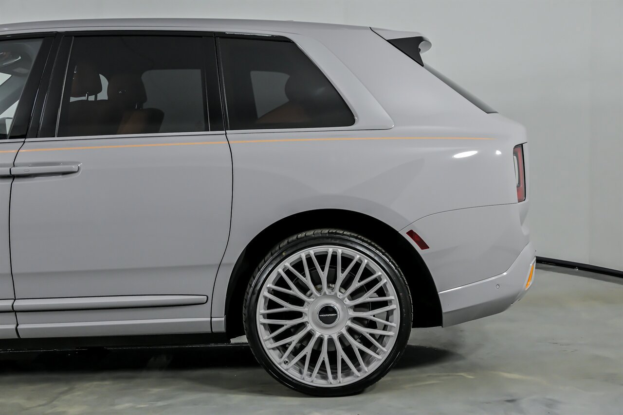 Used 2025 Rolls-Royce Cullinan image 9