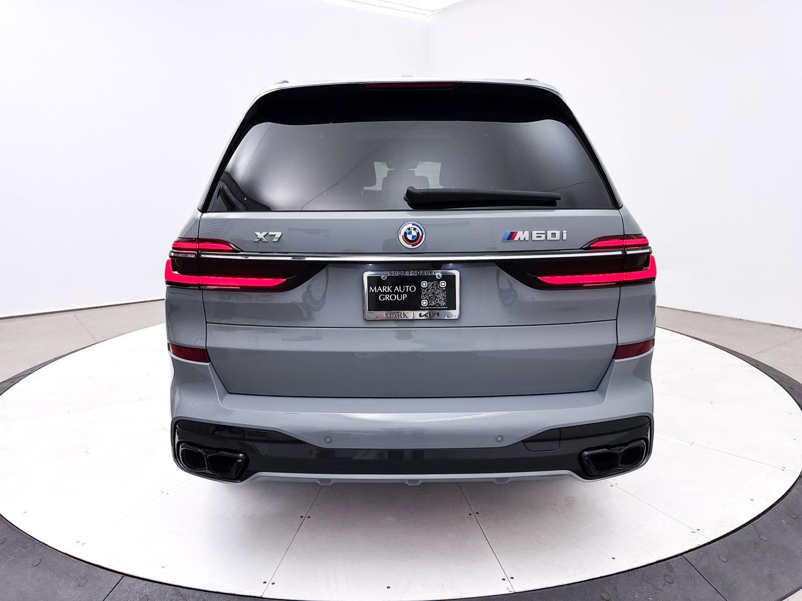 Used 2023 BMW X7 M60i w/ Executive Package AWD/4WD image 20