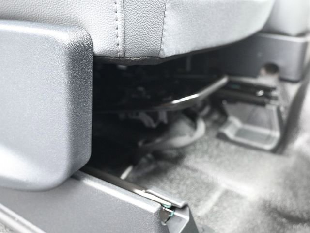 New 2026 Ford F350 XL w/ XL Chrome Package image 16