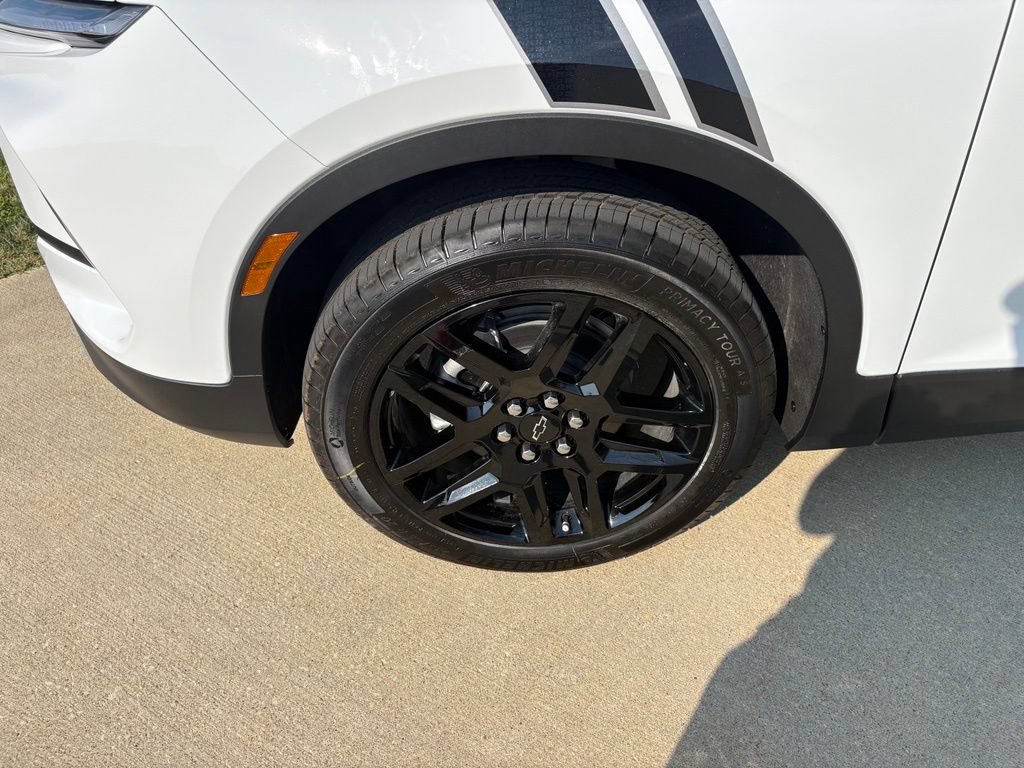 New 2026 Chevrolet Blazer LT w/ LPO, Arctic Package FWD image 51