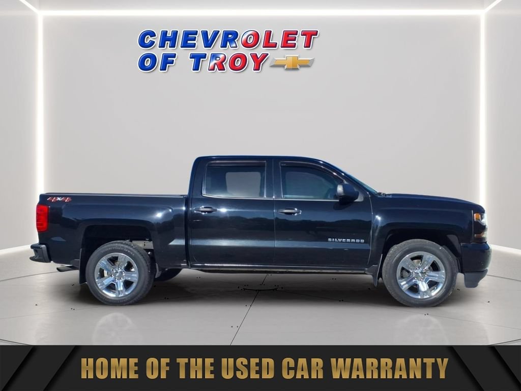 Used 2018 Chevrolet Silverado 1500 Custom w/ Custom Value Package AWD/4WD image 10