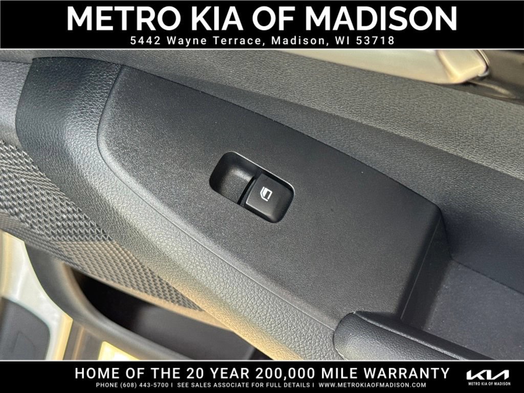 Used 2025 Kia Seltos EX w/ EX Sunroof Package AWD/4WD image 43