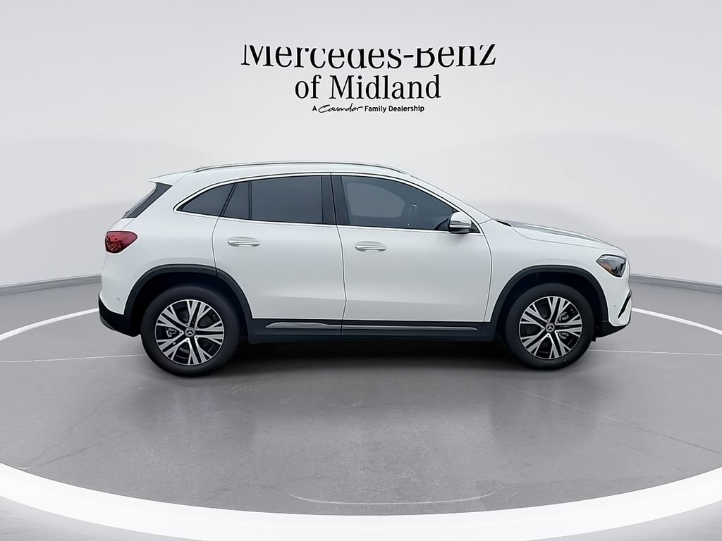 New 2025 Mercedes-Benz GLA 250 image 10