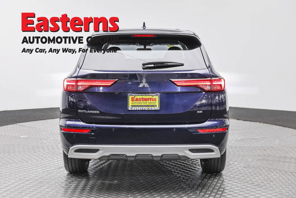 Used 2024 Mitsubishi Outlander SE FWD image 6