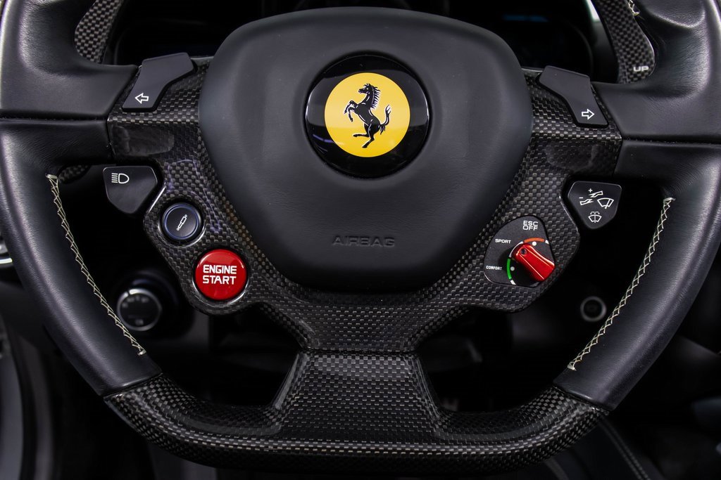 Used 2016 Ferrari California T image 39