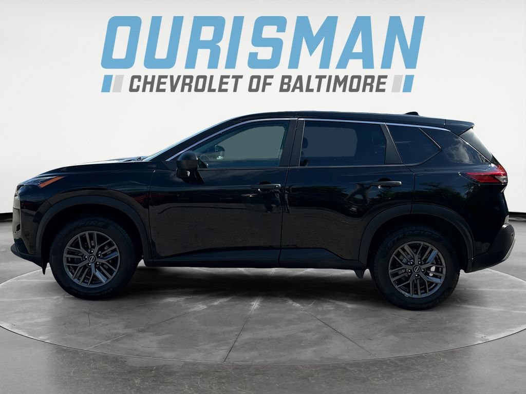Used 2023 Nissan Rogue S FWD image 3