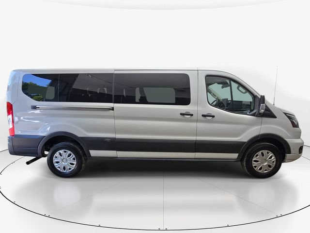 Used 2023 Ford Transit 350 XLT RWD image 5