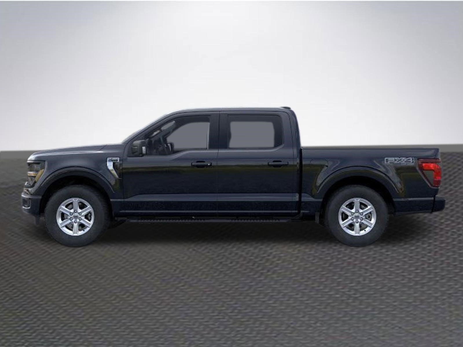 New 2026 Ford F150 XLT w/ Equipment Group 302A MID image 3