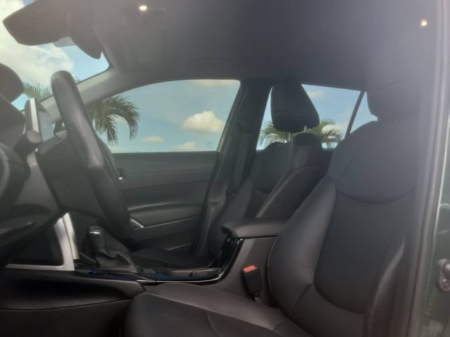 Used 2023 Toyota Corolla Cross XLE AWD/4WD image 17