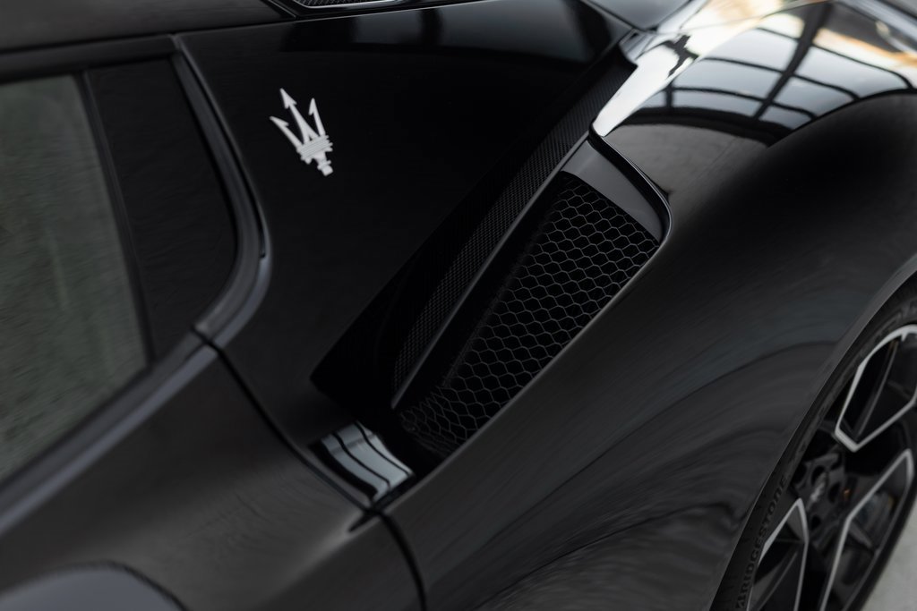 Used 2022 Maserati MC20 Coupe image 20