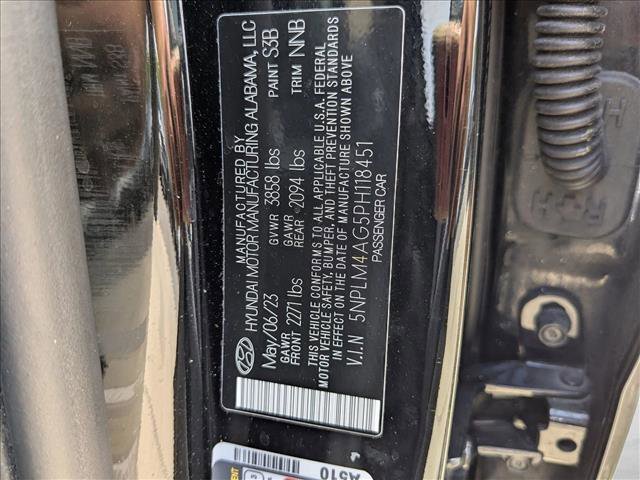 Used 2023 Hyundai Elantra SEL FWD image 15