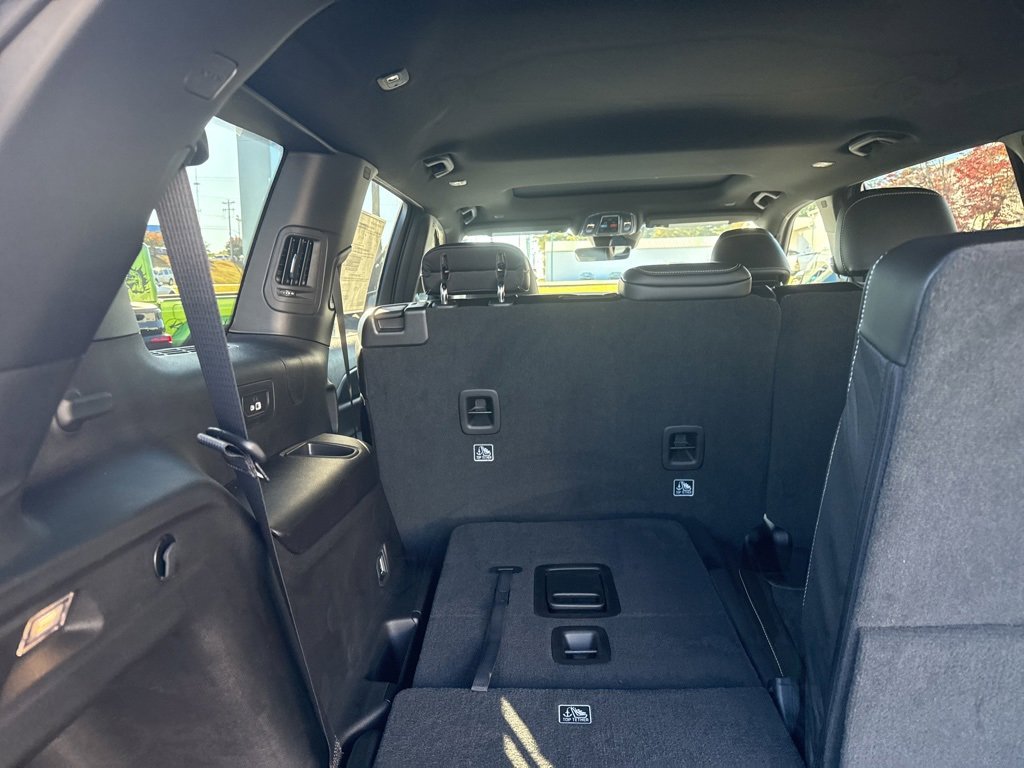 New 2025 Jeep Grand Cherokee L Altitude image 16