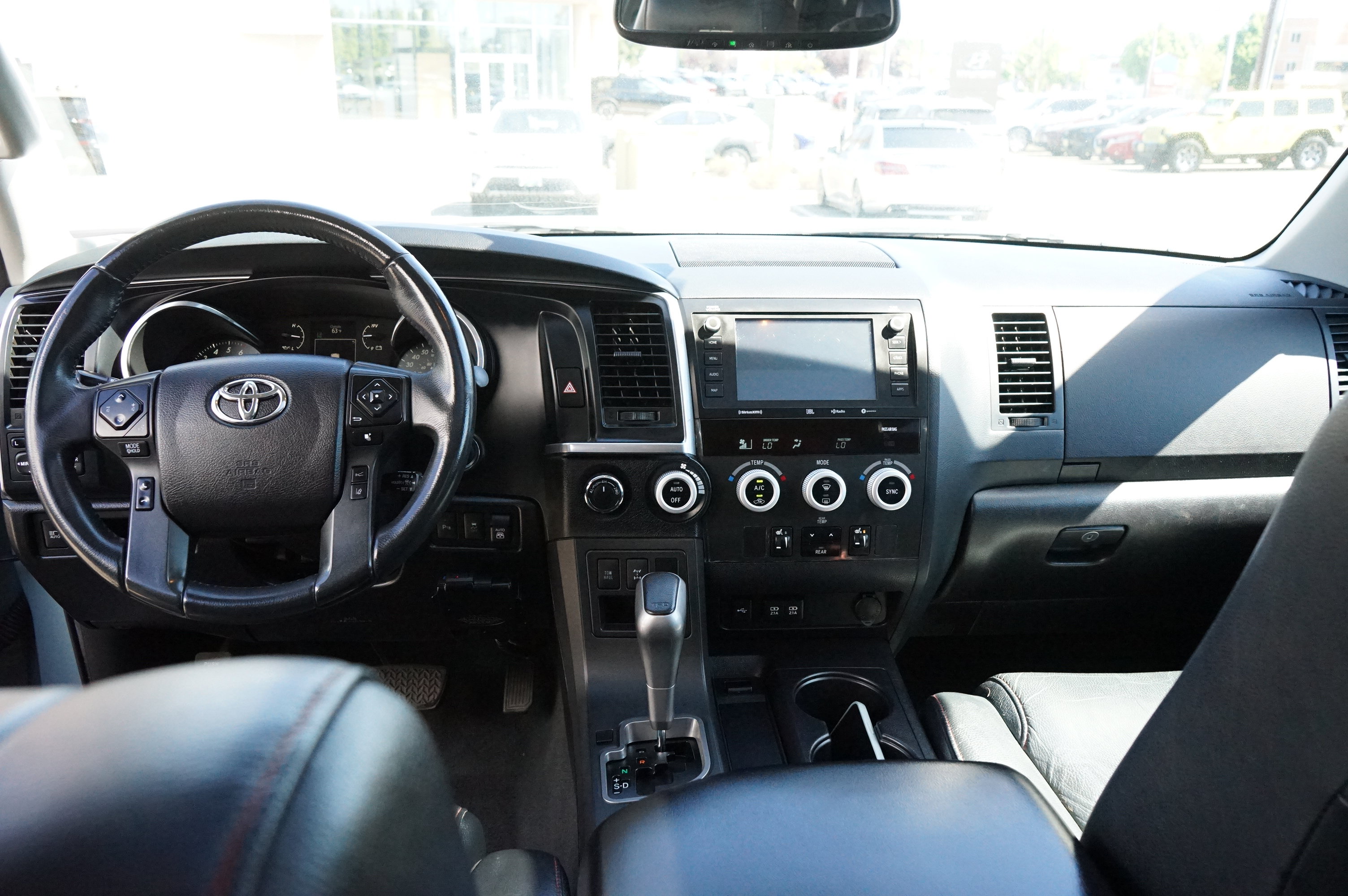 Used 2021 Toyota Sequoia TRD Pro AWD/4WD image 23