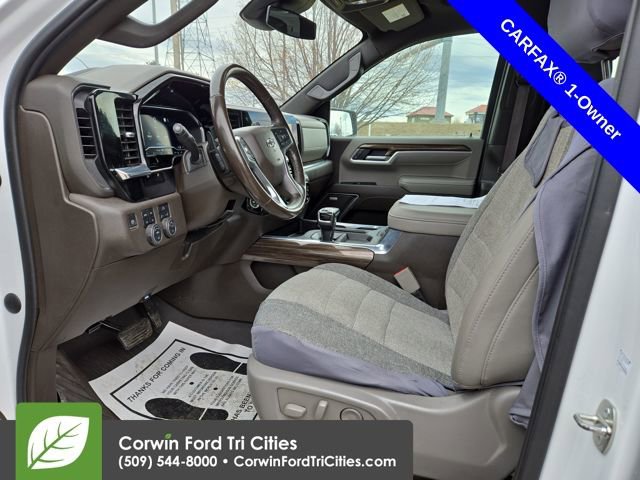 Used 2023 Chevrolet Silverado 1500 RST AWD/4WD image 7