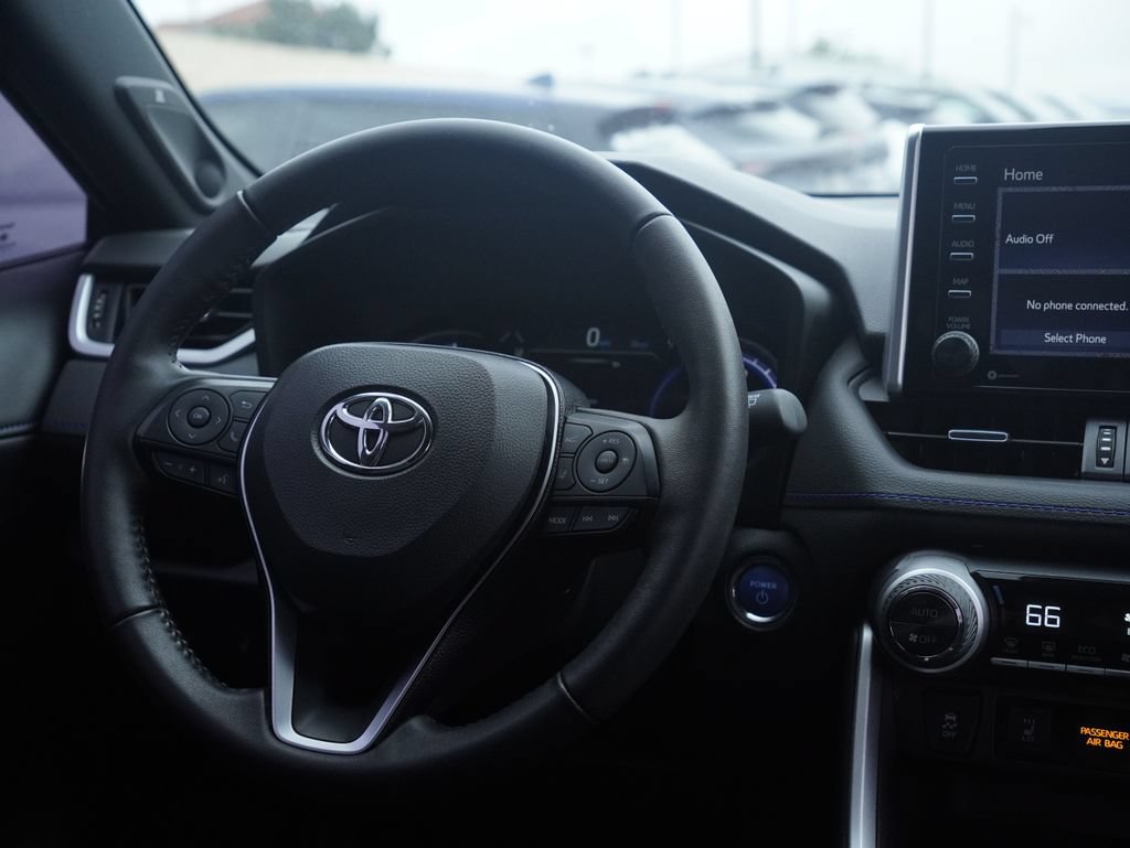 Used 2021 Toyota RAV4 XSE AWD/4WD image 29