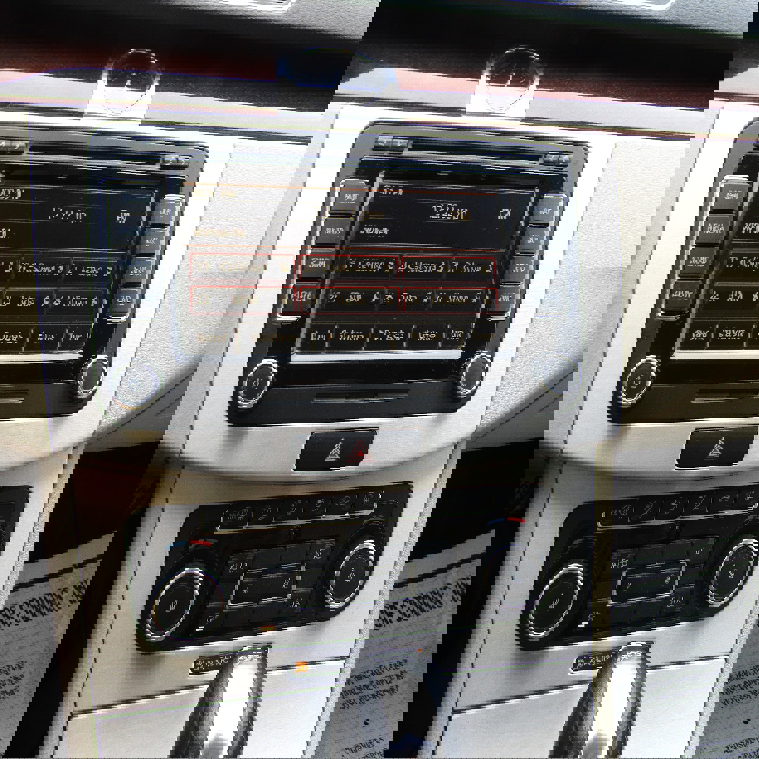 Used 2012 Volkswagen CC Lux image 17