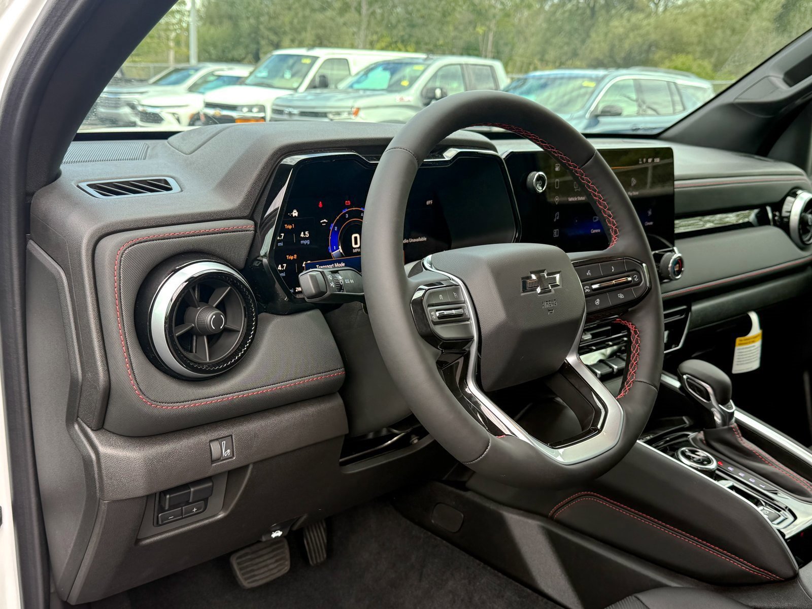 New 2026 Chevrolet Colorado Z71 w/ Technology Package image 3
