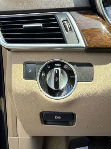 Used 2014 Mercedes-Benz ML 350 4MATIC image 13