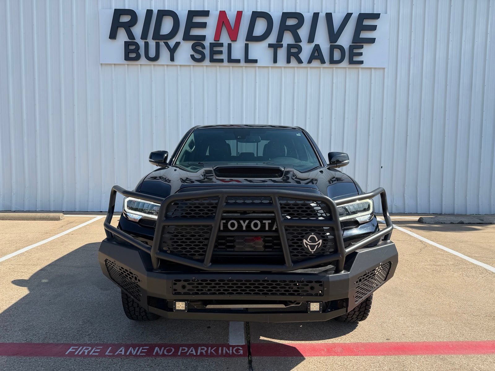 Used 2021 Toyota Tacoma TRD Pro AWD/4WD image 10