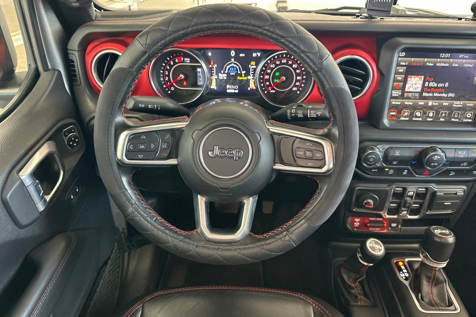 Used 2020 Jeep Wrangler Unlimited Rubicon AWD/4WD image 14