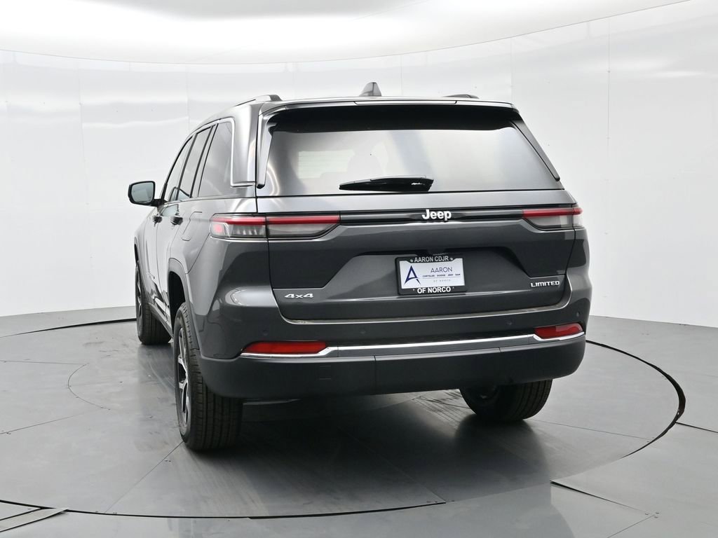 New 2025 Jeep Grand Cherokee Limited image 8