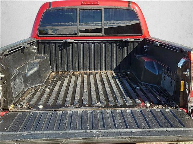 Used 2015 Toyota Tacoma PreRunner w/ SR5 Package RWD image 12
