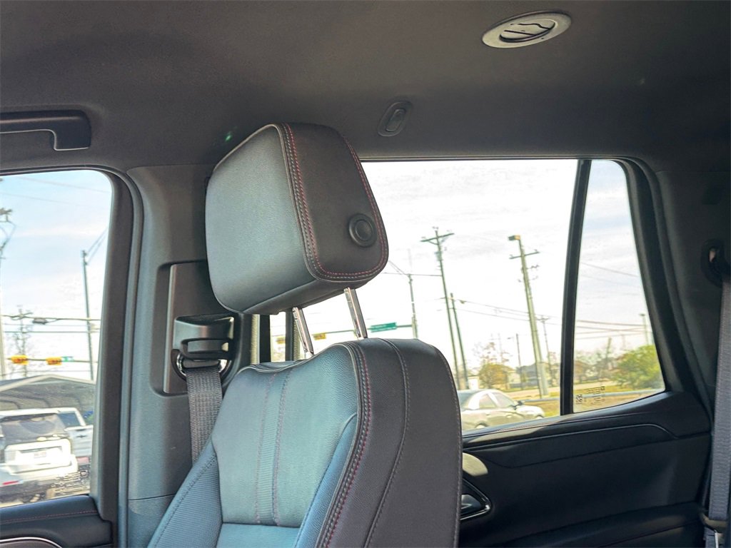 Used 2022 Chevrolet Tahoe RST w/ Luxury Package image 13