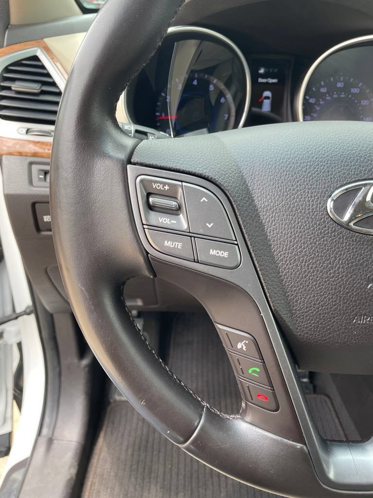 Used 2013 Hyundai Santa Fe Sport FWD image 14