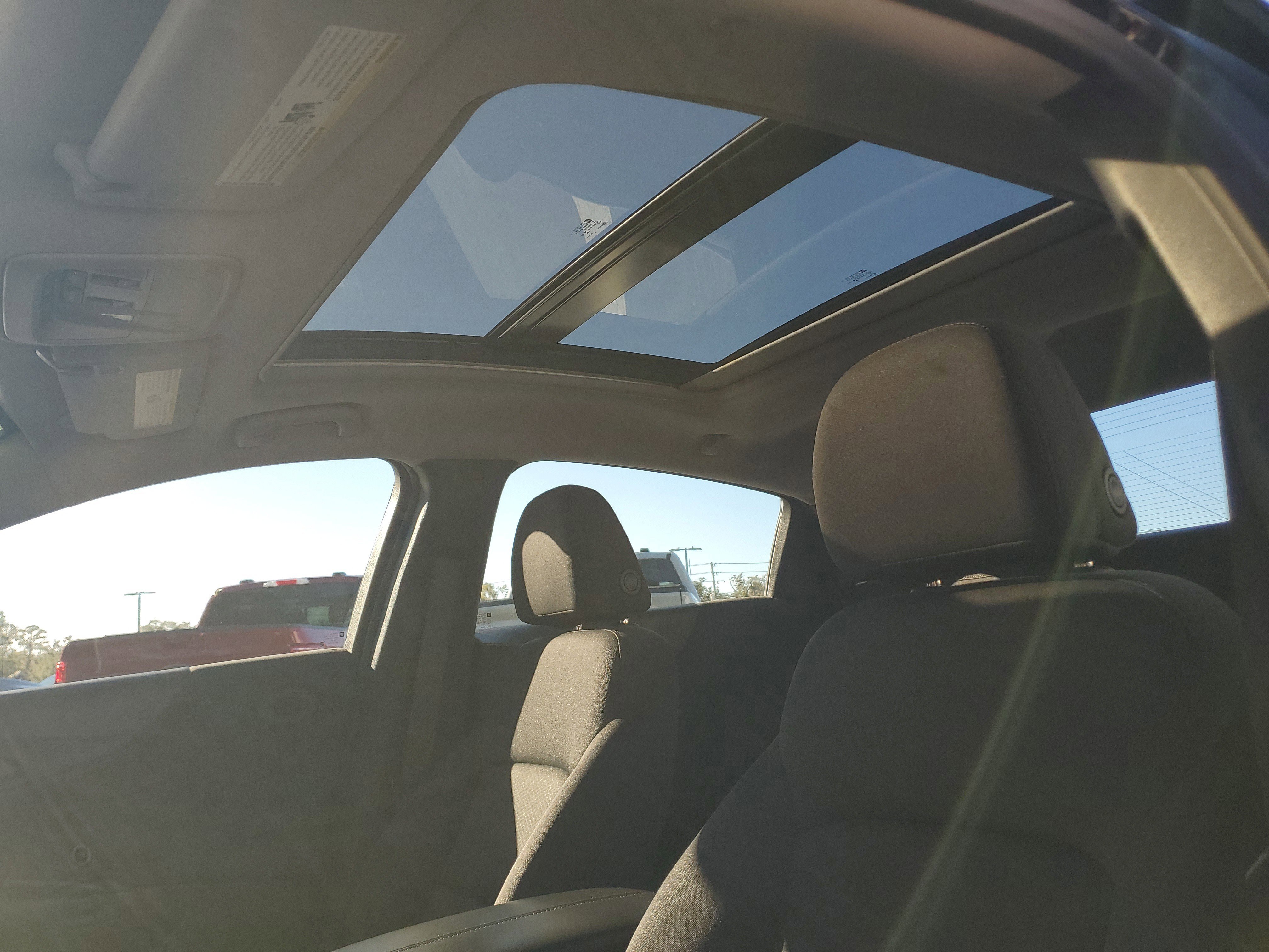 Used 2024 Chevrolet Malibu LT image 8